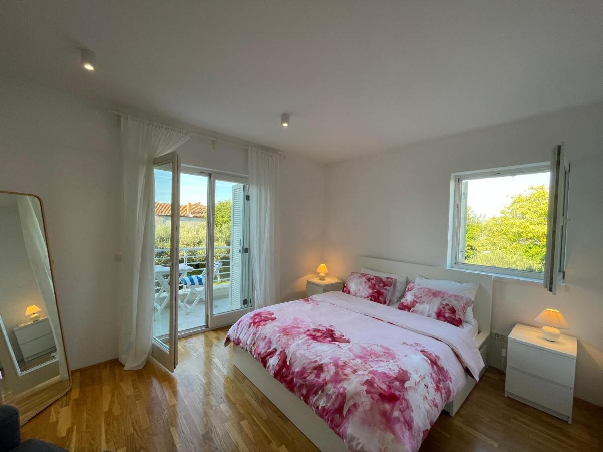 Apartments Mali Ivo Nin Εξωτερικό φωτογραφία