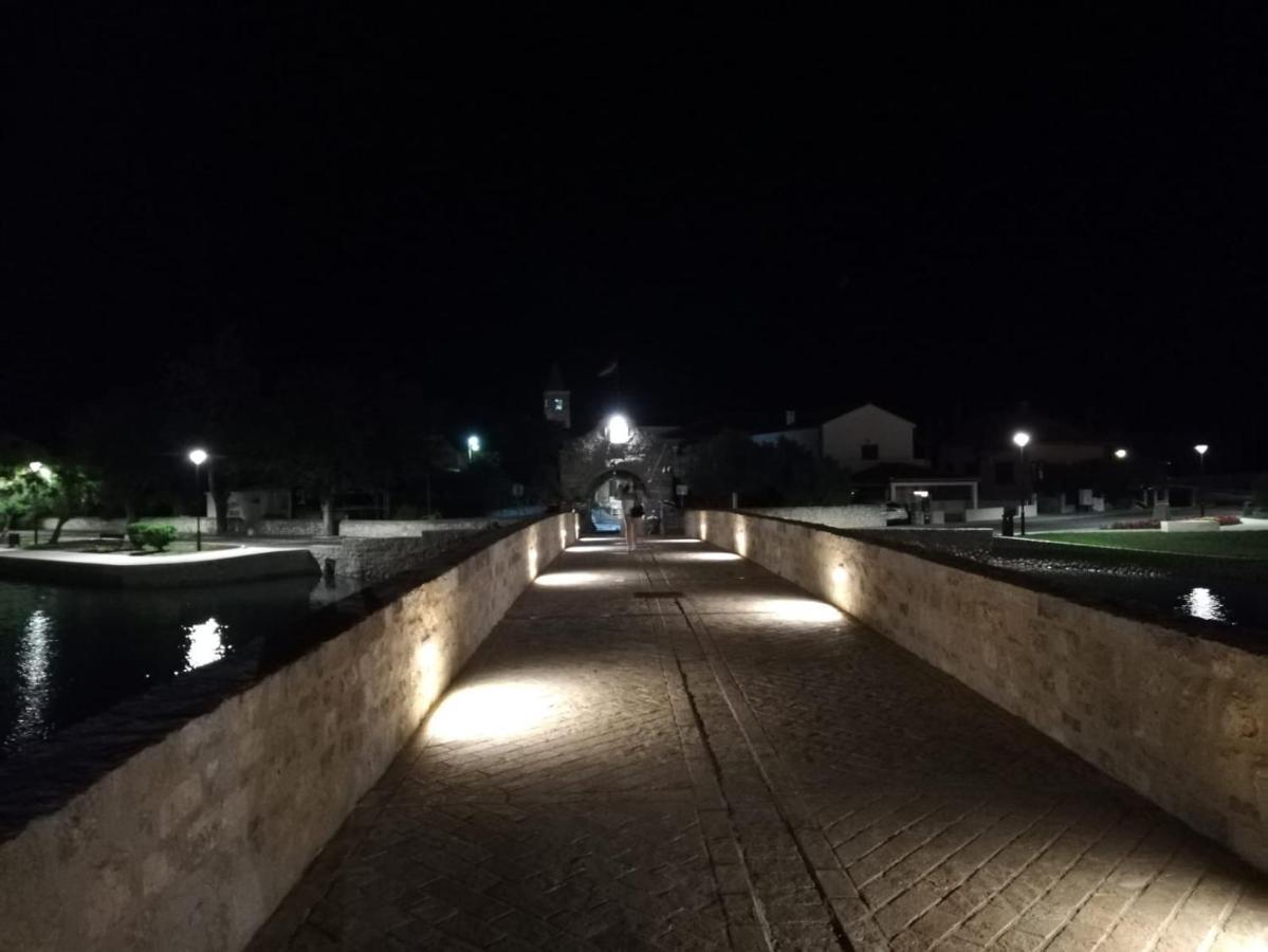 Apartments Mali Ivo Nin Εξωτερικό φωτογραφία